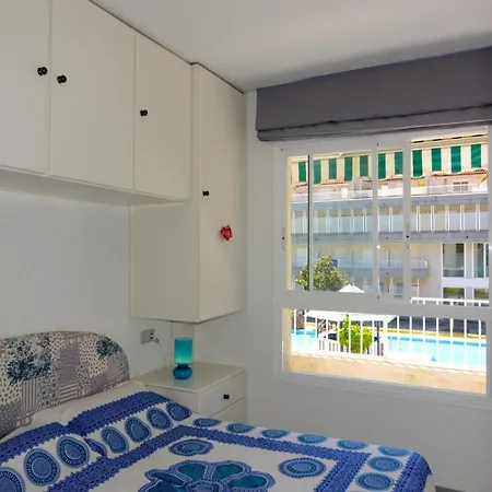 Apartment In Estartit Near Sandy *